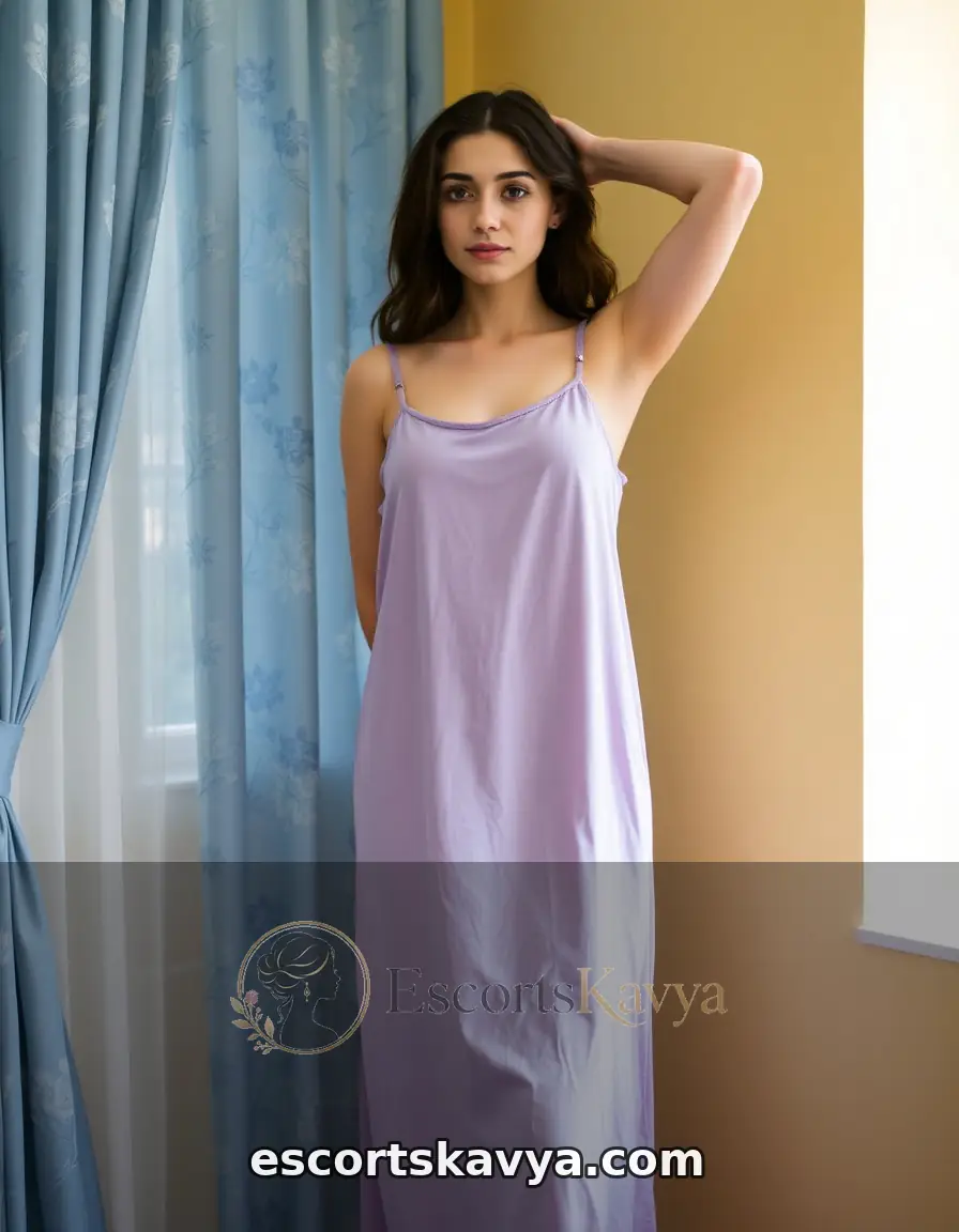Charvi Aggarwal luxury escort in Vaishali